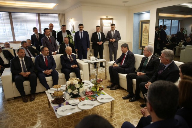 Antalya aşığı TÜREL yeni dönemde yeniden